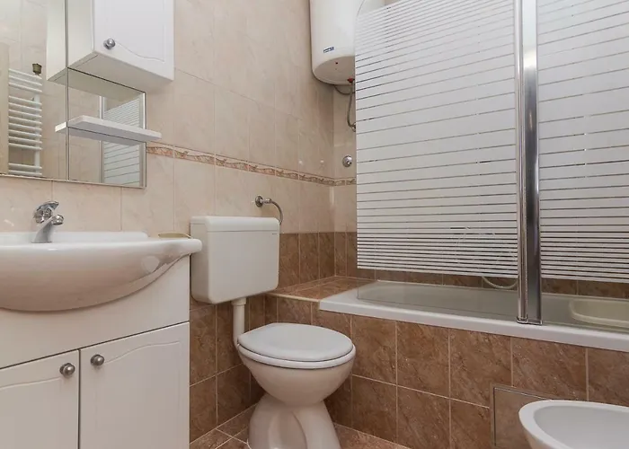 A&b Guest house Makarska