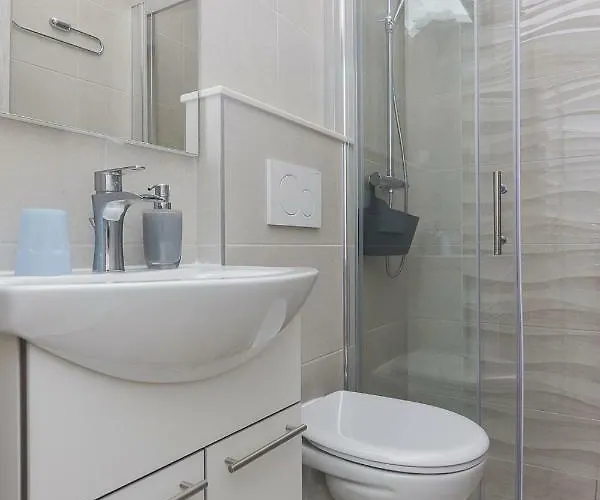 A&b Guest house Makarska